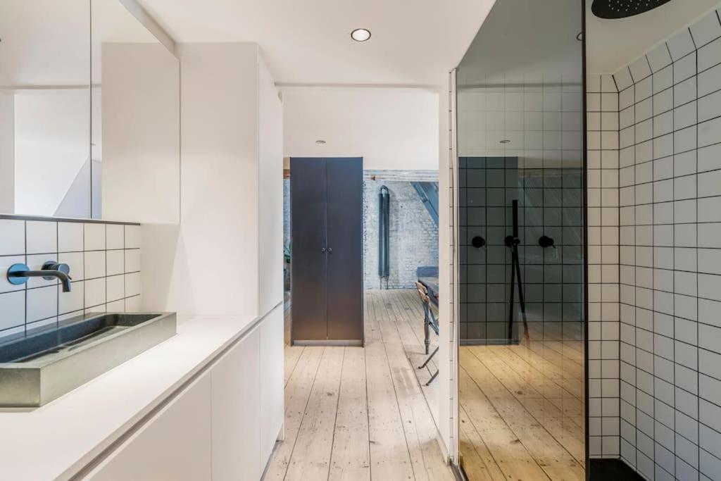 Unique Stylish Studio In Top Location Appartement Bruges