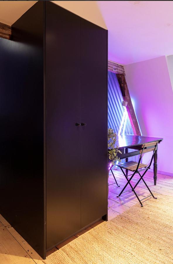 Unique Stylish Studio In Top Location Appartement Bruges